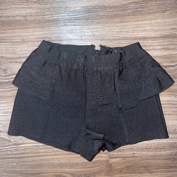 Forever 21 Shorts sz  S but fits like XS - Picture 1 of 4